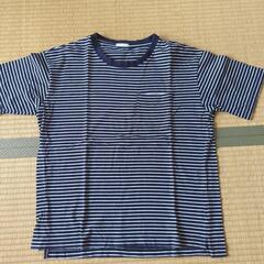 メンズTシャツ　GU