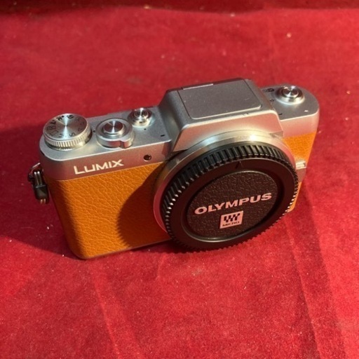 LUMIX DMC-GF7ボディ