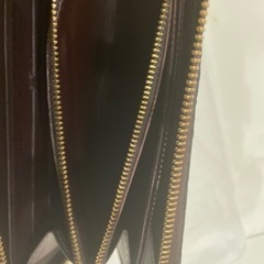 売り切れました美品　ルイヴィトン　ヴェルニ　ジッピーウォレット　長財布