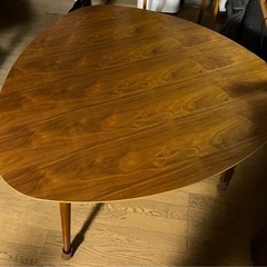 ダイニングテーブル（NOCE製品）お売りします