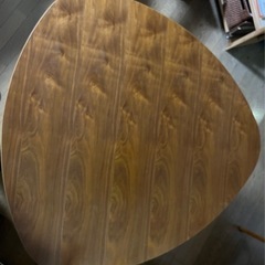 ダイニングテーブル（NOCE製品）お売りします