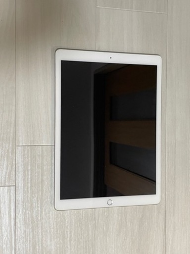 iPad Pro 12.9 インチ ジャンク品 Wi-Fiモデル。