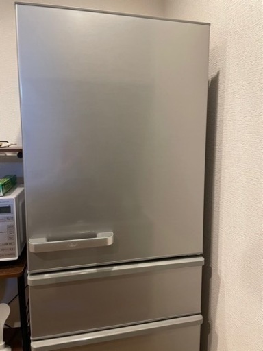 AQUA 冷凍冷蔵庫　5年前に購入。まだまだ現役。