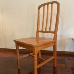 状態の良い素敵デザイン木製椅子 #1