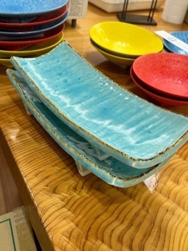 美濃焼 とちり丸皿 彫り大長皿 SHOKKIDANA