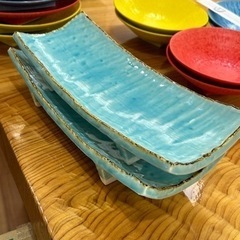 美濃焼　とちり丸皿　彫り大長皿　SHOKKIDANA