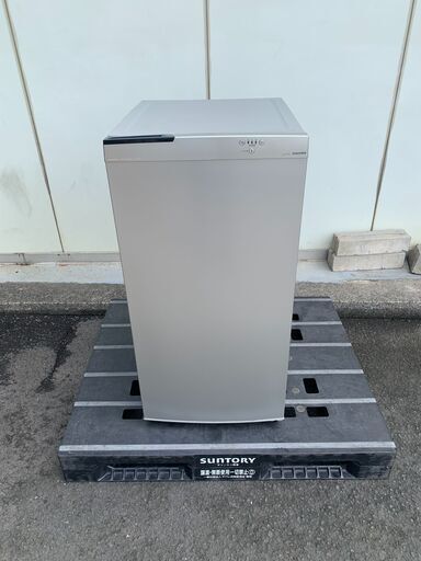 中古品　東芝ホームフリーザー　GF-N10H　冷凍庫