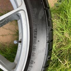 アウディTTタイヤ4本