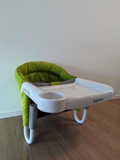 イングリッシーナのテーブルチェア　inglesina