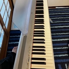 決まりました！電子ピアノ　ヤマハデジタルピアノP-95B