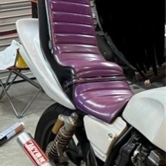 xjr400 三段シート　オオカワ　墓石