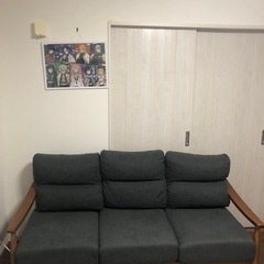 【美品未使用・直接引取り値段割引します！終了間近】ソファ ネイビー 直接or配送 美品未使用・直接引取り値段割引します！終了間近】ソファ ネイビー