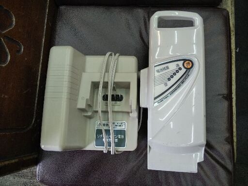 ❮中古❯[Panasonic]リチウムイオンバッテリー13.2Ah+充電器