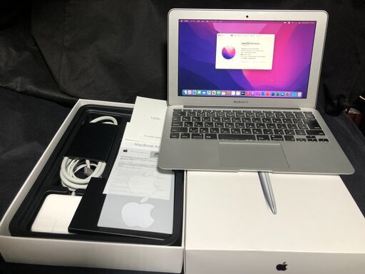 「MacBook Air 11インチ Early 2014 MD711J/B」 Core i5搭載 /メモリー4GB / SSD-128GB / MacOS(Monterey-Patcher利用)とOffice2019・Bootcamp側はWin11(最新22H2)とOffice2010で選択起動可能 / Webカメラ / Bluetooth / 無線LAN /箱付き中古品