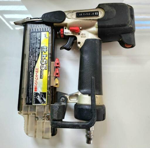✴️　日立工機　(ハイコーキ)　仕上げ釘打ち機　✴️