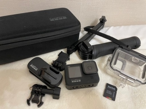 【最終値下げ】GoPro HERO9＋三脚/ハンドグリップ/sandisk128GBメモリ(定価1.3万)付き