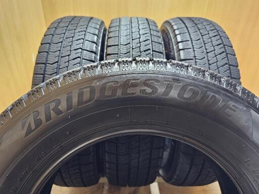 中古タイヤ BRIDGESTONE BLIZZAK VRX2  165/70R14 81Q  ヴィッツ  パッソ  マーチ 等 a44