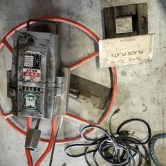 【更に値下げ中】中古　マキタ　電動トロウェル