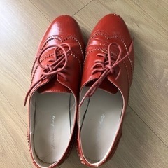 赤い革靴　レディースシューズ　23.5cm