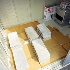 まあまあ綺麗な物置です