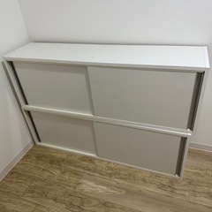 壁に付ける収納　棚　引き戸　2個セット