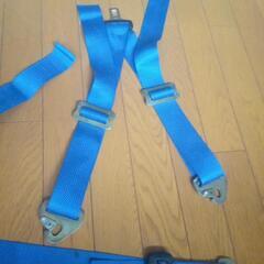 4点シートベルト　TRUST#GReddy