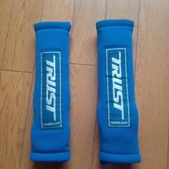 4点シートベルト　TRUST#GReddy