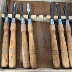 彫刻小道具 彫清作 泰十組 彫刻刀 木彫り鑿 のみ 欠品あり 8本セット 現状品 共箱付 札幌市白石区 白石店 