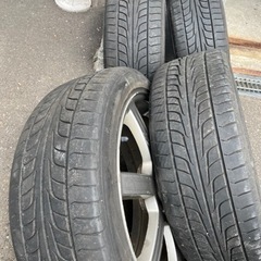 215/45R18　PCD100　5穴　夏タイヤ付きです