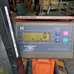 ハンドリフト 2tまで測れます