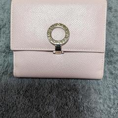 ✳️BVLGARI✳️レザー二つ折り財布　シルバーリング