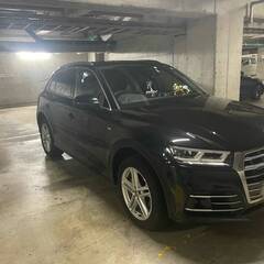 最上級グレードAudi4WD 軽油2.0　免税対象車　車検付き乗...