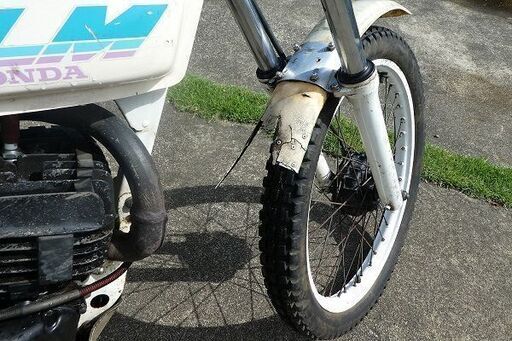 「商談中」古いトライアル車ホンダTLM200、公道は走れません。 商談中」古いトライアル車ホンダTLM200、公道は走れません。