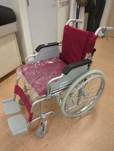 未使用品 車イス 車いす ノーパンクタイヤ【モノマニア四日市】 未使用品 車イス 車いす ノーパンクタイヤ【モノマニア四日市】