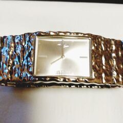 【美品・激安】Vivienne Westwood ストーンヘッジMAN 電池交換済 美品・激安】Vivienne Westwood ストーンヘッジMAN 電池交換済