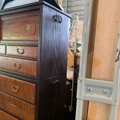 和ダンス　　引き出し軽いです