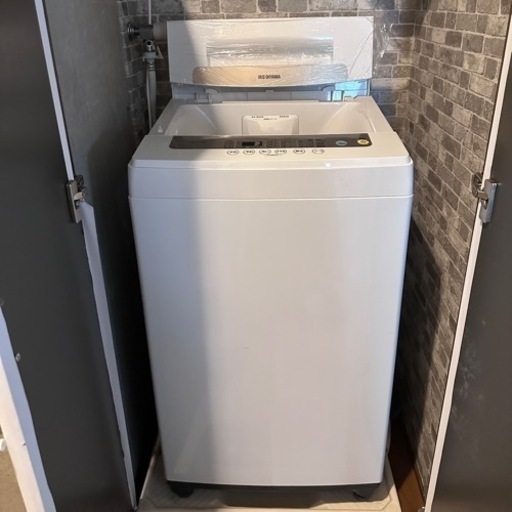 アイリスオーヤマ 全自動洗濯機 5kg IAW-T502ENゴールド