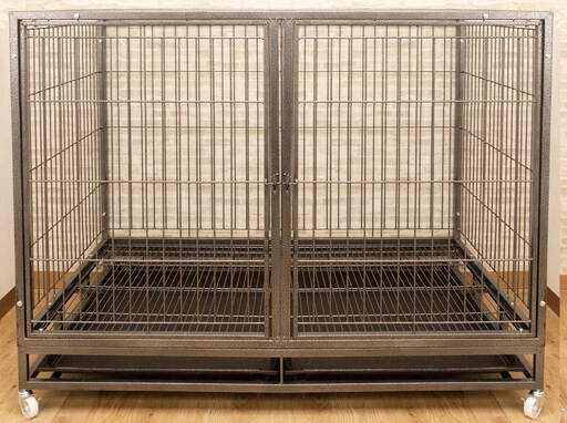 【PayPay支払い可】【ペットケージ 】 大型犬・中型犬ケージ ロック付キャスター　お手入れ楽トイレトレー付　頑丈 スチール製 犬小屋 チャコールグレー