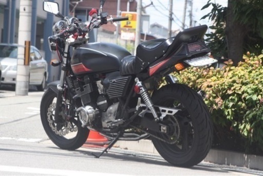 ヤマハ　XJR400