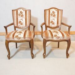 maruni マルニ　 ダイニングチェア　 猫脚　インテリア　雑貨　アンティーク maruni(マルニ)の18世紀フランスで生まれたロココ様式をデザインルーツ