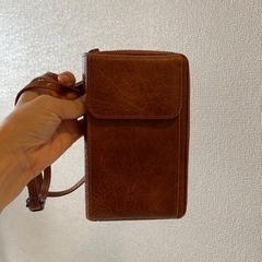 【未使用】お財布とスマホを1つに持ち歩けるポーチバック