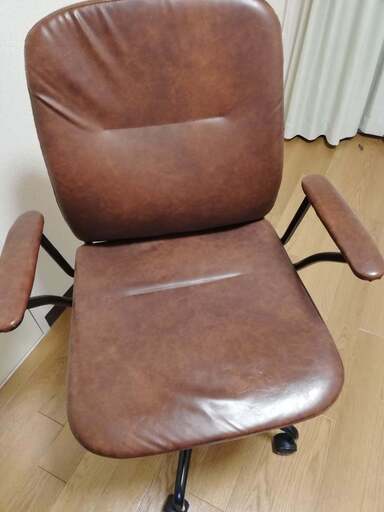 ニトリ レザー 革製 キャスター付 椅子 デスクなし ニトリ オフィス 