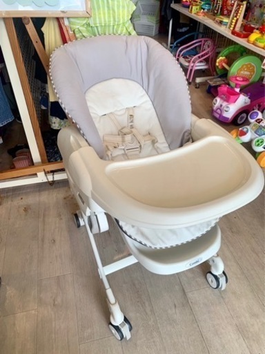 ■店頭引取限定■現行モデル美品☆コンビ　ハイローチェア  ネムリラ♪