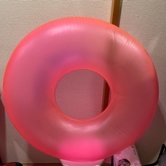 浮き輪　90センチ　蛍光ピンク色