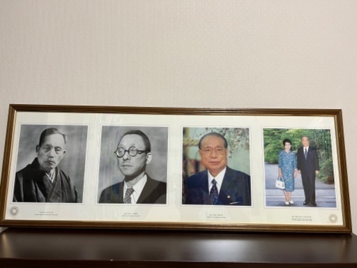 創価学会初代、２代、３代会長の額縁写真