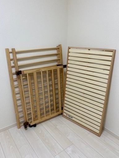 【3点セット】farskaファルスカ ベビーベッド/マルチネット/ベビーアラーム 3点セット】farskaファルスカ ベビーベッド/マルチネット/ベビー