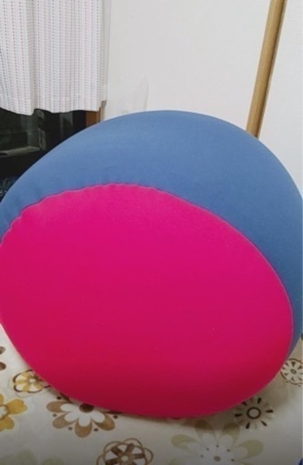 ヨギボークッション