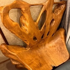 一本木の椅子(2脚)バラ売り不可 ※取りに来ていただける方希望