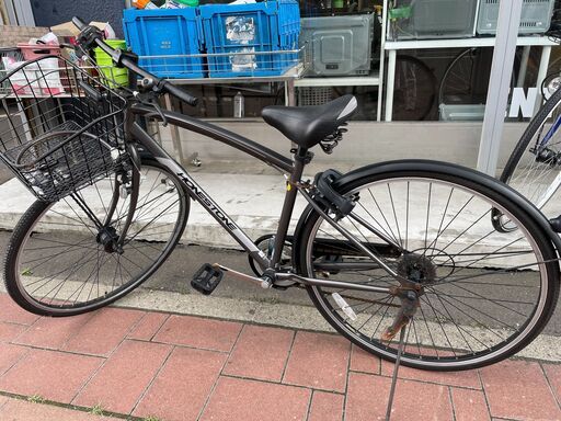 美品099 北41☆ AVANCE ROADMARK 28インチ クロスバイク 18段変速