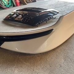 エスクｧイア　ＴＲＤフロントスポイラー